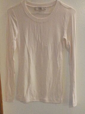 LOFT Cream Long-Sleeve Crewneck Top